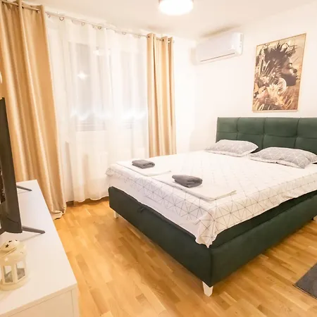 Διαμέρισμα 94